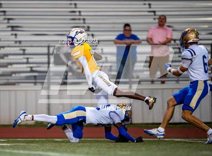 Thumbnail 2 in Alamo Heights @ Clemens photogallery.