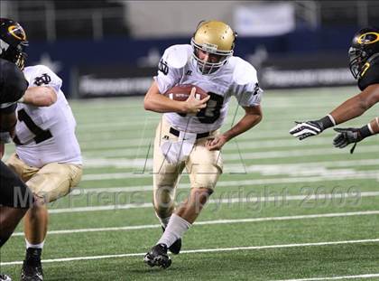 Thumbnail 1 in Klein Oak vs. Notre Dame (Kirk Herbstreit Varsity Football Series) photogallery.