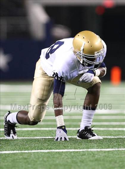 Thumbnail 2 in Klein Oak vs. Notre Dame (Kirk Herbstreit Varsity Football Series) photogallery.