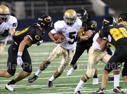 Thumbnail 3 in Klein Oak vs. Notre Dame (Kirk Herbstreit Varsity Football Series) photogallery.