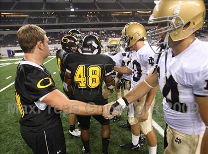 Thumbnail 1 in Klein Oak vs. Notre Dame (Kirk Herbstreit Varsity Football Series) photogallery.