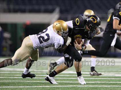 Thumbnail 1 in Klein Oak vs. Notre Dame (Kirk Herbstreit Varsity Football Series) photogallery.