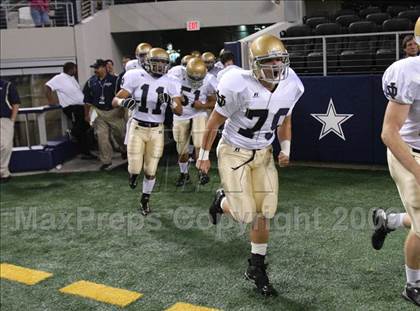 Thumbnail 3 in Klein Oak vs. Notre Dame (Kirk Herbstreit Varsity Football Series) photogallery.