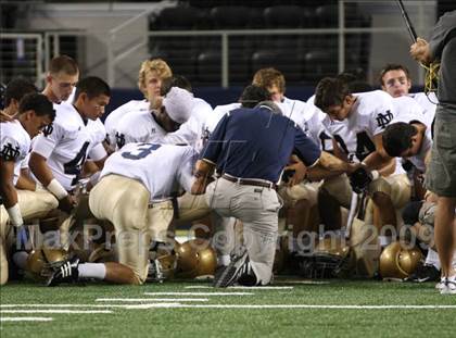Thumbnail 3 in Klein Oak vs. Notre Dame (Kirk Herbstreit Varsity Football Series) photogallery.
