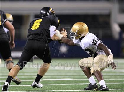 Thumbnail 3 in Klein Oak vs. Notre Dame (Kirk Herbstreit Varsity Football Series) photogallery.