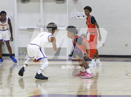 Thumbnail 1 in Strawberry Crest @ Lennard photogallery.