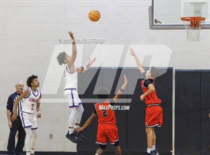 Thumbnail 2 in Strawberry Crest @ Lennard photogallery.