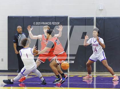 Thumbnail 1 in Strawberry Crest @ Lennard photogallery.