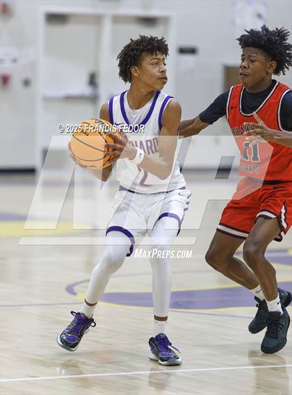 Thumbnail 2 in Strawberry Crest @ Lennard photogallery.