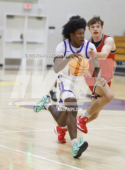 Thumbnail 2 in Strawberry Crest @ Lennard photogallery.