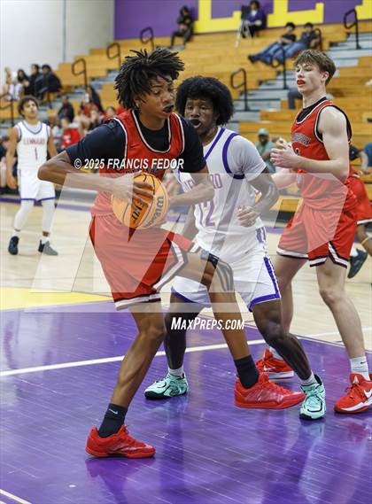 Thumbnail 3 in Strawberry Crest @ Lennard photogallery.