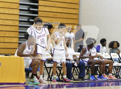 Thumbnail 3 in Strawberry Crest @ Lennard photogallery.