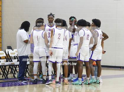 Thumbnail 3 in Strawberry Crest @ Lennard photogallery.