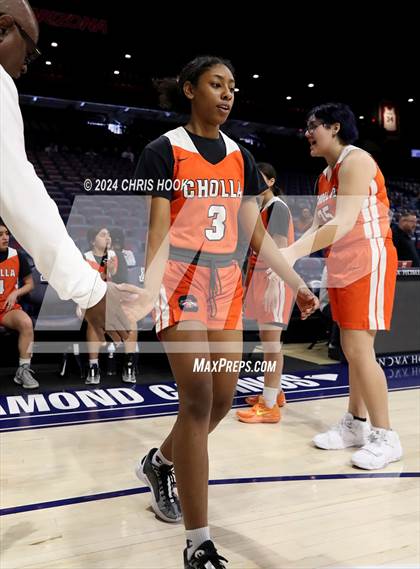 Thumbnail 2 in Cholla vs Desert View (MLK Basketball Classic) photogallery.