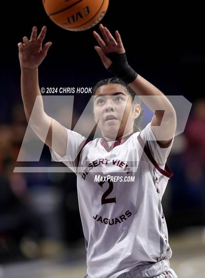 Thumbnail 2 in Cholla vs Desert View (MLK Basketball Classic) photogallery.