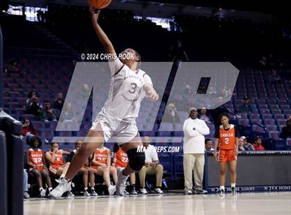 Thumbnail 2 in Cholla vs Desert View (MLK Basketball Classic) photogallery.