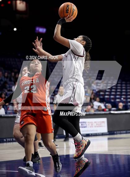 Thumbnail 3 in Cholla vs Desert View (MLK Basketball Classic) photogallery.