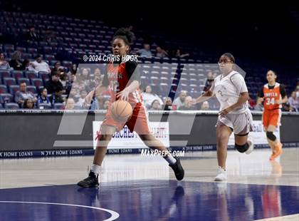 Thumbnail 1 in Cholla vs Desert View (MLK Basketball Classic) photogallery.