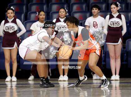 Thumbnail 2 in Cholla vs Desert View (MLK Basketball Classic) photogallery.