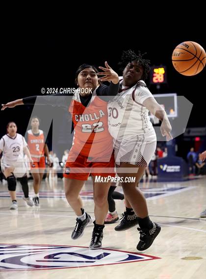 Thumbnail 1 in Cholla vs Desert View (MLK Basketball Classic) photogallery.