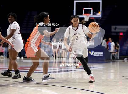 Thumbnail 3 in Cholla vs Desert View (MLK Basketball Classic) photogallery.