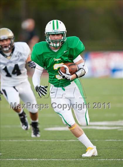 Thumbnail 1 in Fossil Ridge @ Newman Smith photogallery.