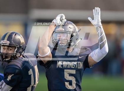 Thumbnail 2 in Windsor @ Newington photogallery.