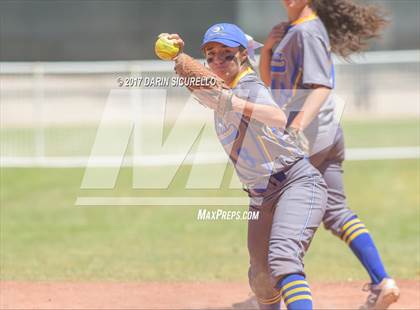 Thumbnail 1 in Sahuarita vs Show Low (AIA Division 3A Round 1 Playoff)  photogallery.