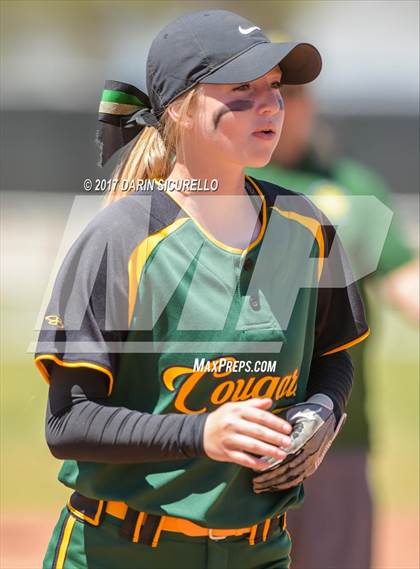Thumbnail 2 in Sahuarita vs Show Low (AIA Division 3A Round 1 Playoff)  photogallery.