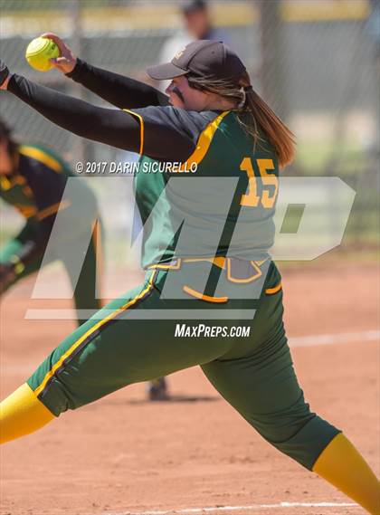 Thumbnail 2 in Sahuarita vs Show Low (AIA Division 3A Round 1 Playoff)  photogallery.