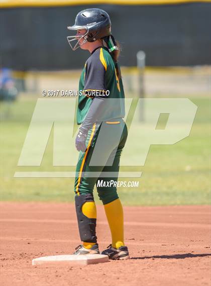 Thumbnail 2 in Sahuarita vs Show Low (AIA Division 3A Round 1 Playoff)  photogallery.