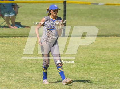 Thumbnail 3 in Sahuarita vs Show Low (AIA Division 3A Round 1 Playoff)  photogallery.