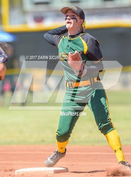 Thumbnail 1 in Sahuarita vs Show Low (AIA Division 3A Round 1 Playoff)  photogallery.