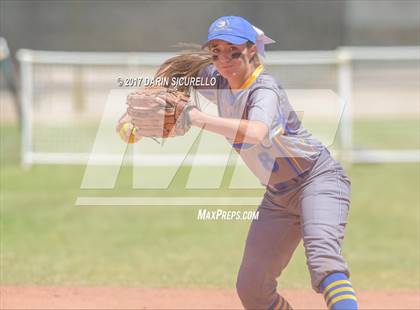 Thumbnail 3 in Sahuarita vs Show Low (AIA Division 3A Round 1 Playoff)  photogallery.