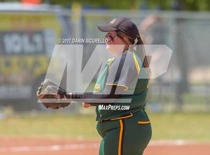 Thumbnail 1 in Sahuarita vs Show Low (AIA Division 3A Round 1 Playoff)  photogallery.