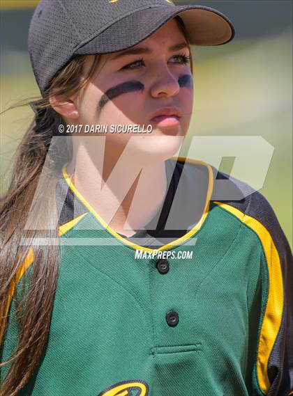 Thumbnail 3 in Sahuarita vs Show Low (AIA Division 3A Round 1 Playoff)  photogallery.