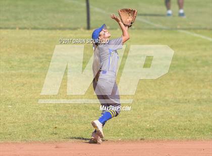 Thumbnail 3 in Sahuarita vs Show Low (AIA Division 3A Round 1 Playoff)  photogallery.