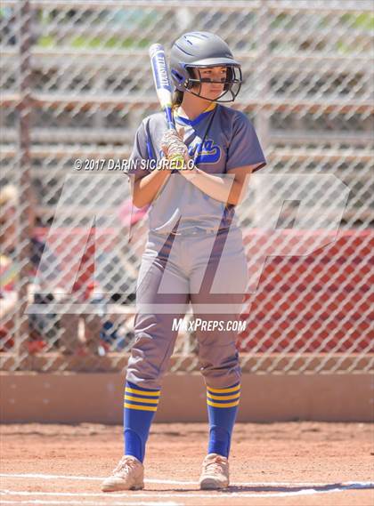 Thumbnail 2 in Sahuarita vs Show Low (AIA Division 3A Round 1 Playoff)  photogallery.