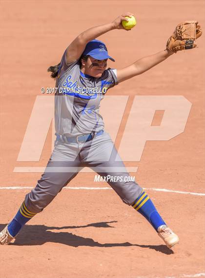 Thumbnail 3 in Sahuarita vs Show Low (AIA Division 3A Round 1 Playoff)  photogallery.