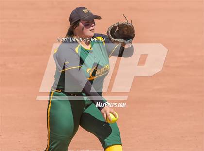 Thumbnail 1 in Sahuarita vs Show Low (AIA Division 3A Round 1 Playoff)  photogallery.