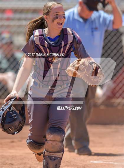 Thumbnail 3 in Sahuarita vs Show Low (AIA Division 3A Round 1 Playoff)  photogallery.