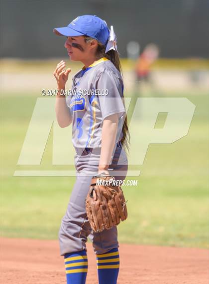 Thumbnail 1 in Sahuarita vs Show Low (AIA Division 3A Round 1 Playoff)  photogallery.