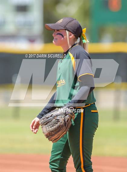 Thumbnail 2 in Sahuarita vs Show Low (AIA Division 3A Round 1 Playoff)  photogallery.
