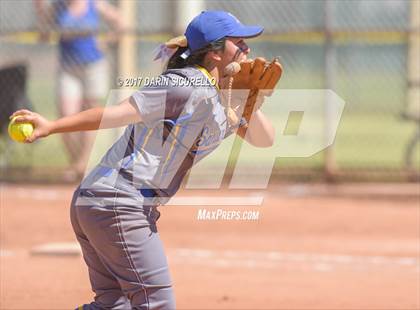Thumbnail 2 in Sahuarita vs Show Low (AIA Division 3A Round 1 Playoff)  photogallery.