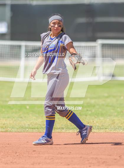 Thumbnail 1 in Sahuarita vs Show Low (AIA Division 3A Round 1 Playoff)  photogallery.