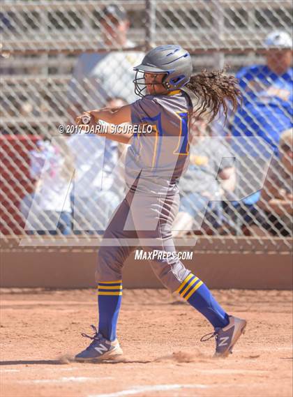 Thumbnail 3 in Sahuarita vs Show Low (AIA Division 3A Round 1 Playoff)  photogallery.