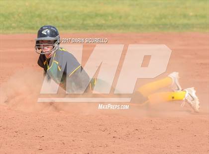 Thumbnail 3 in Sahuarita vs Show Low (AIA Division 3A Round 1 Playoff)  photogallery.