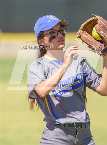 Thumbnail 1 in Sahuarita vs Show Low (AIA Division 3A Round 1 Playoff)  photogallery.