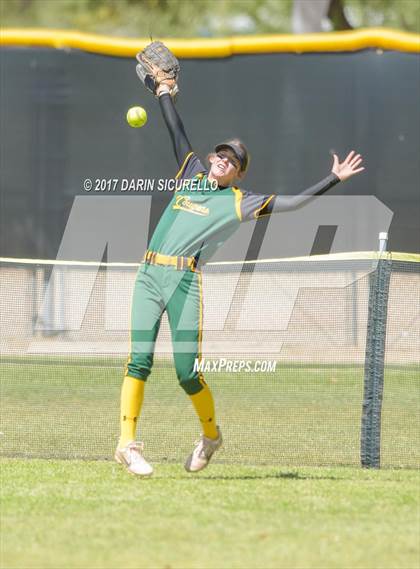 Thumbnail 3 in Sahuarita vs Show Low (AIA Division 3A Round 1 Playoff)  photogallery.