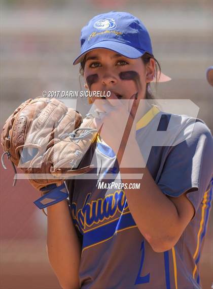 Thumbnail 2 in Sahuarita vs Show Low (AIA Division 3A Round 1 Playoff)  photogallery.